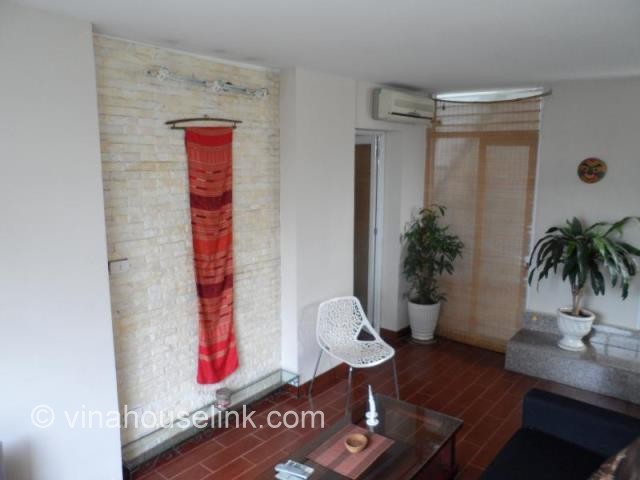 2 bedroom apartment for rent in Ba Trieu Street - 100m2 - ID: 118