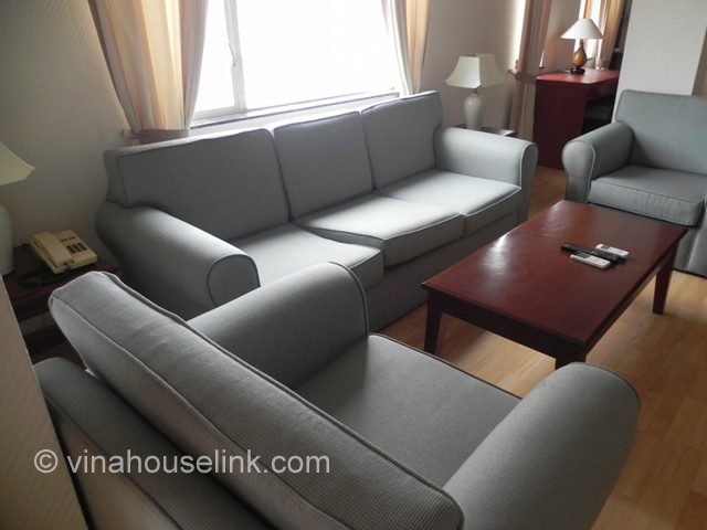 Serviced Apartment for rent in Han Thuyen str, area 100m2, 4th Floor
