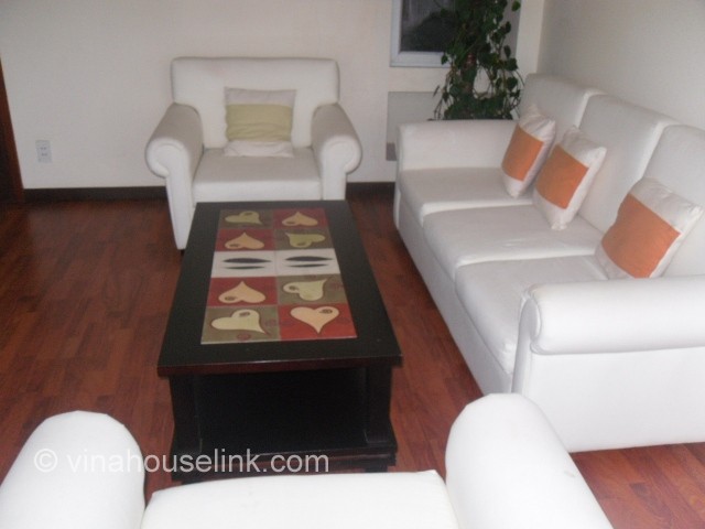 1 bedroom apartment - Area 70m2 - 2nd Floor - No elevator