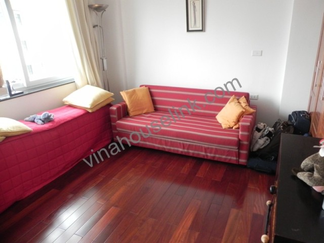 3 bedroom Luxury Serviced Apartment For Rent - Area 160m2, 8th Floor 