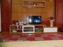 4-bedroom house with 5 floors for rent in Tu Liem District