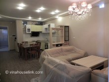 2 bedroom apartment - 90m2 - Tran Vu Street - Lake View