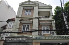 Nice terrace house with 4 bedrooms for rent in To Ngoc Van