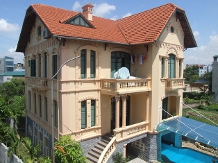 Modern and brand new villa for rent in Nguyen Khoai - Hai Ba Trung - Ha Noi