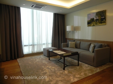 Luxurious and good services 1 bedroom apartment in Lotte Building