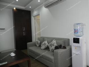 A brand new 1 bedroom serviced apartment for rent in Tran Thai Tong street